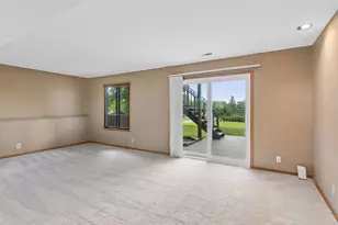 9721 Portal Dr, Eden Prairie, MN 55347 - Photo 31