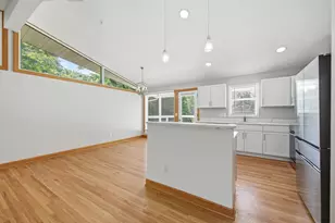 1475 Valley Dr, Burnsville, MN 55337 - Photo 19