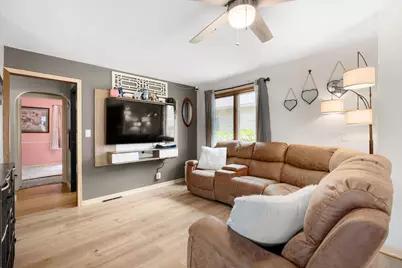 905 4th Avenue SW, Austin, MN 55912 - Photo 13