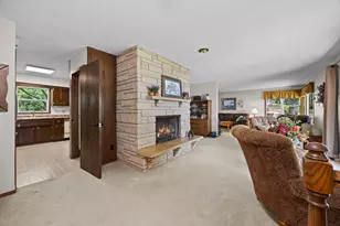 11040 N Shore Rd, Waconia, MN 55387 - Photo 17