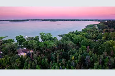 11040 N Shore Road, Waconia, MN 55387 - Photo 5