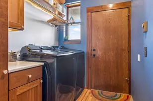 2417 Emerson Ave S, Minneapolis, MN 55405 - Photo 25