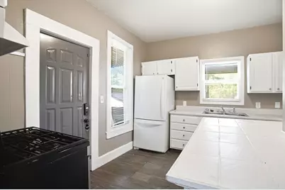 2923 Girard Avenue N, Minneapolis, MN 55411 - Photo 9