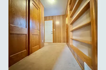302 W Marshall Street, Marshall, MN 56258 - Photo 15