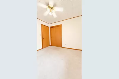 941 School Street, Fairmont, MN 56031 - Photo 9