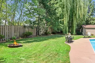 9040 E Sunrise Cir, Eden Prairie, MN 55347 - Photo 61