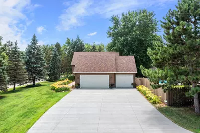 9040 E Sunrise Circle, Eden Prairie, MN 55347 - Photo 65