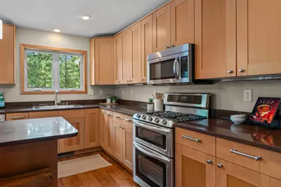 9040 E Sunrise Circle, Eden Prairie, MN 55347 - Photo 21