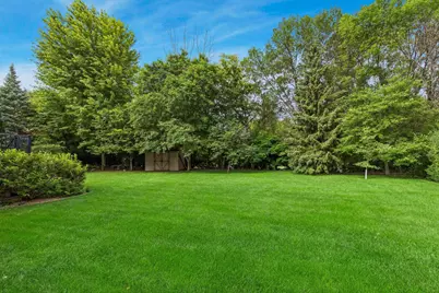 1584 Windsor Lane, Shakopee, MN 55379 - Photo 5