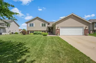 109 La Costa Ln, Mankato, MN 56001 - Photo 1