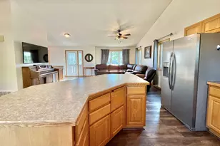 1215 Wendt Dr, Thief River Falls, MN 56701 - Photo 17