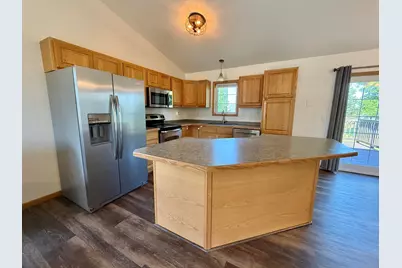 1215 Wendt Drive, Thief River Falls, MN 56701 - Photo 9