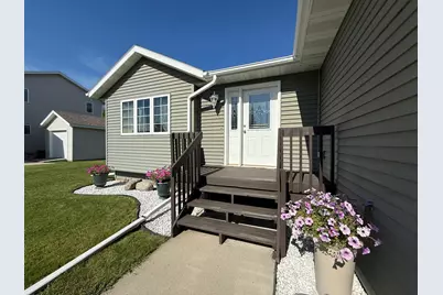 1215 Wendt Drive, Thief River Falls, MN 56701 - Photo 3