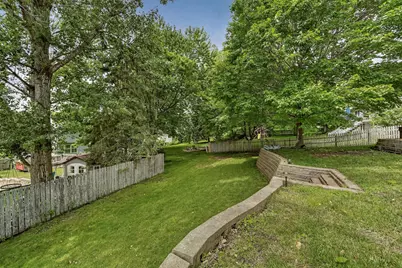 1851 22nd Avenue NE, Rochester, MN 55906 - Photo 3