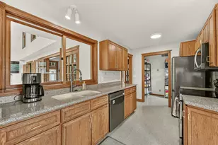 1851 22nd Ave NE, Rochester, MN 55906 - Photo 17