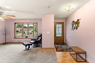 7358 Innsdale Ave S, Cottage Grove, MN 55016 - Photo 9