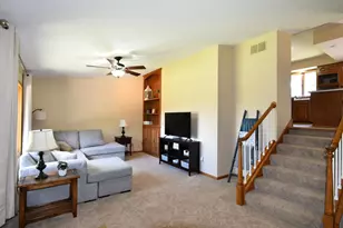 17910 Wedgewood Dr, Zumbrota, MN 55992 - Photo 5