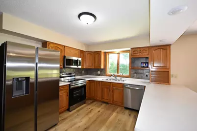 17910 Wedgewood Drive, Zumbrota, MN 55992 - Photo 7