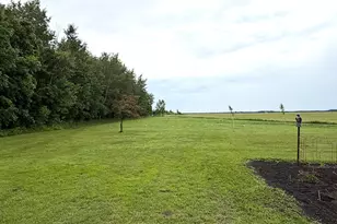 40439 230th St, Roseau, MN 56751 - Photo 25