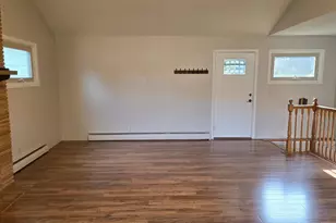 305 20th St NW, Austin, MN 55912 - Photo 9