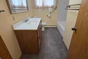 305 20th St NW, Austin, MN 55912 - Photo 19