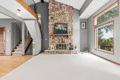8955 Hilltop Drive, Saint Bonifacius, MN 55375 - Photo 5