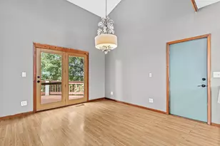 8955 Hilltop Dr, Saint Bonifacius, MN 55375 - Photo 9