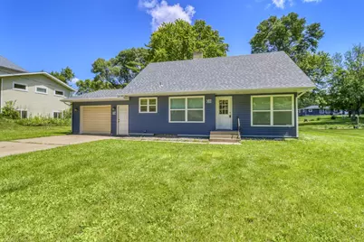 607 Maplewood Drive SE, Pelican Rapids, MN 56572 - Photo 1