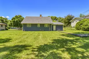 607 Maplewood Dr SE, Pelican Rapids, MN 56572 - Photo 5