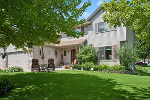 21071 Hyacinth Ave, Lakeville, MN 55044 - Photo 3