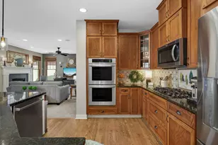 13361 Couchtown Ct, Rosemount, MN 55068 - Photo 15