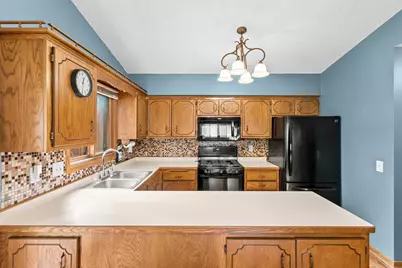 9 Shady Way #A, Circle Pines, MN 55014 - Photo 11