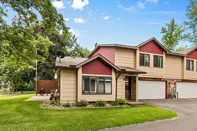9 Shady Way #A, Circle Pines, MN 55014 - Photo 5