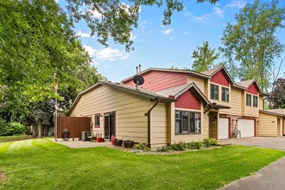 9 Shady Way #A, Circle Pines, MN 55014 - Photo 3