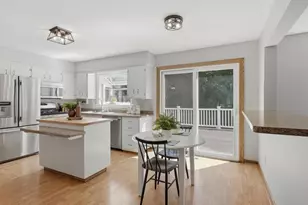 9331 Cedar Forest Rd, Eden Prairie, MN 55347 - Photo 19
