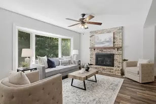 9331 Cedar Forest Rd, Eden Prairie, MN 55347 - Photo 11