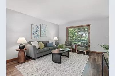 9331 Cedar Forest Road, Eden Prairie, MN 55347 - Photo 13
