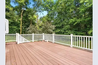 9331 Cedar Forest Road, Eden Prairie, MN 55347 - Photo 37