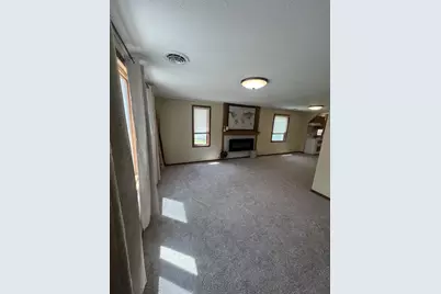 214 E Main Street, Belle Plaine, MN 56011 - Photo 5