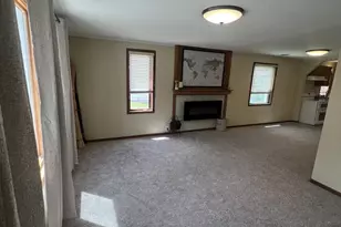214 E Main St, Belle Plaine, MN 56011 - Photo 5