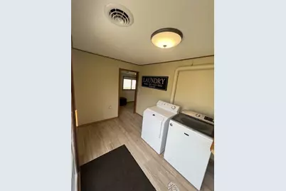 214 E Main Street, Belle Plaine, MN 56011 - Photo 13