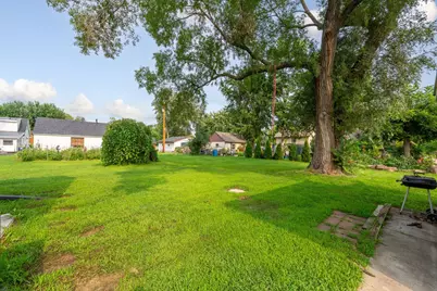 304 20th Street NW, Faribault, MN 55021 - Photo 7
