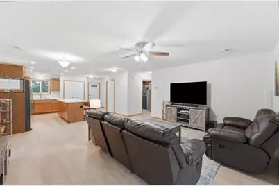 2013 E Oak Knoll Drive NE, Alexandria, MN 56308 - Photo 13