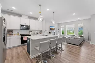 14524 Twin Lakes Cir, Burnsville, MN 55306 - Photo 13