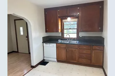 810 14th Avenue SE, Austin, MN 55912 - Photo 7
