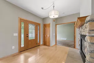 8126 Pristine Pine Trail, Eden Prairie, MN 55347 - Photo 11