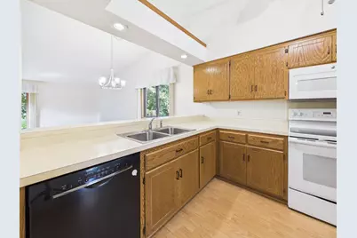 14387 Embry Path, Apple Valley, MN 55124 - Photo 17