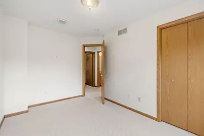 3901 Foxglove Court N, Brooklyn Park, MN 55443 - Photo 65