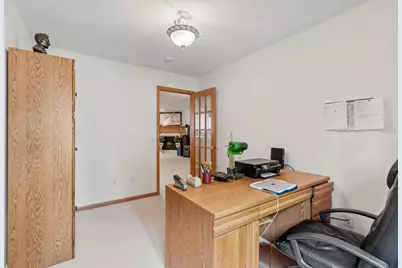 3901 Foxglove Court N, Brooklyn Park, MN 55443 - Photo 47