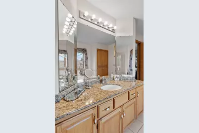 3901 Foxglove Court N, Brooklyn Park, MN 55443 - Photo 61
